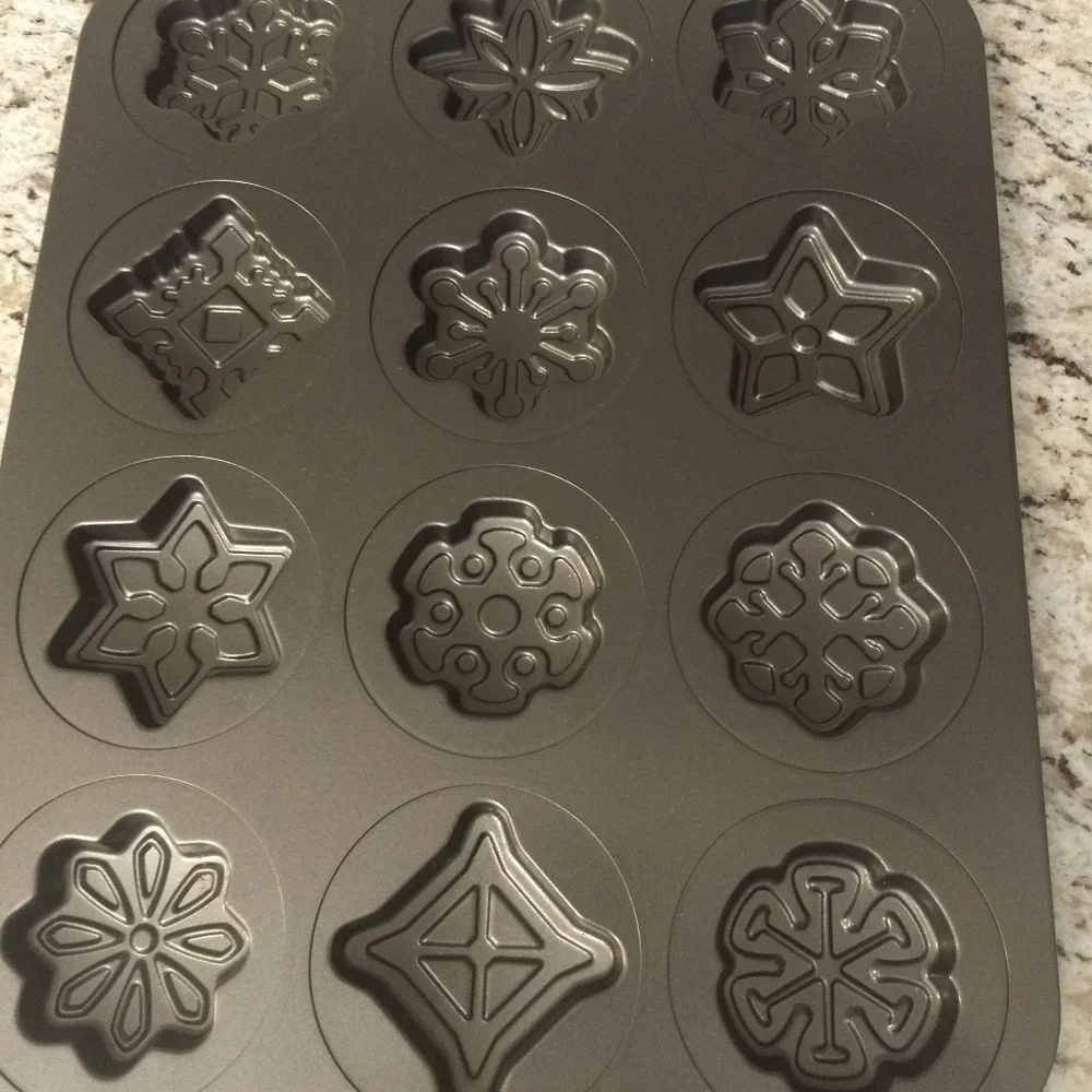 WILTON Cookie Pan Snowflake